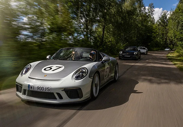 Porsche Parade 2021